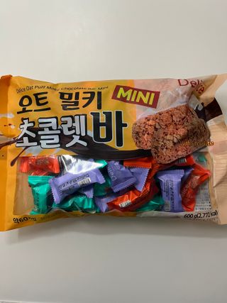 델리스 오트 밀키 초콜릿 바 — 5점을 준 리뷰어가 2022년 3월 올린 사용 사진