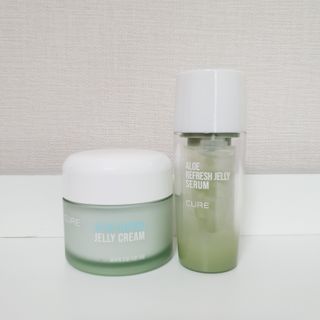 김정문알로에 큐어 큐어 알로에 리프레쉬 젤리 세럼, 큐어 알로에 하이드로 젤리 크림 — 5점을 준 리뷰어가 2021년 4월 올린 사용 사진