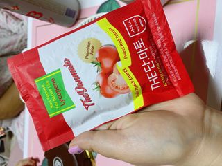 제이제이바이오 더단마토 프리미엄주스 100ml 30팩입 - 무설탕 스테비아 토마토즙 — 4점을 준 리뷰어가 2021년 11월 올린 사용 사진