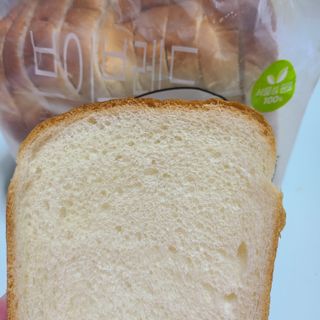 롯데제과 Vbread 포카치아식빵1개 + 미니식빵 1개 + 머핀 2개 세트 — 5점을 준 리뷰어가 2021년 9월 올린 사용 사진