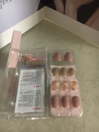 데싱디바 매직프레스 가을신상 숏 스퀘어_3종 중 택1 — 5점을 준 리뷰어가 2021년 9월 올린 사용 사진