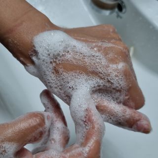 [위켄더스] 기분좋은 하루를 선사해주는 핸드& 바디워시 1종 랜덤발송 — 5점을 준 리뷰어가 2022년 8월 올린 사용 사진