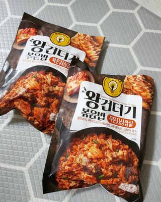한성기업 무볼레 왕건더기 볶음밥 묵은지삼겹살 — 5점을 준 리뷰어가 2021년 11월 올린 사용 사진