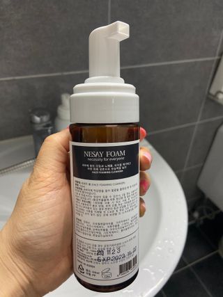 NESAY 네세이 크림 폼클렌져 포맨 150mL 남자폼클렌져 — 5점을 준 리뷰어가 2021년 5월 올린 사용 사진
