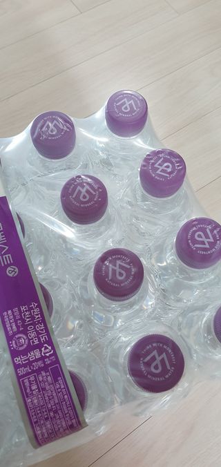 몽베스트 [MONTBEST]위드어스 500mL 20병 — 5점을 준 리뷰어가 2022년 6월 올린 사용 사진