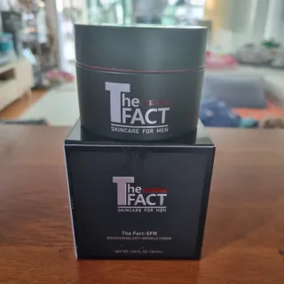 The Fact 더팩트 에스에프엔 브라이트닝 안티 링클 크림 50ml — 4점을 준 리뷰어가 2022년 5월 올린 사용 사진