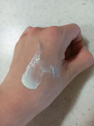 프리마인 선크림만 바꿨을 뿐인데 매일 물 2L챙겨먹고 기초케어 완벽하게 한 물빛피부 완성,셀라브UV프로텍터 — 5점을 준 리뷰어가 2023년 6월 올린 사용 사진