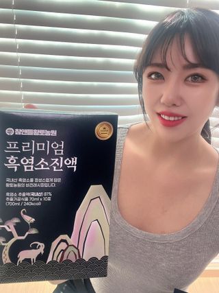 참앤들황토농원 국내산 흑염소를 정성스럽게 담은, 프리미엄 흑염소 진액 70ml x 30포 1박스 — 5점을 준 리뷰어가 2023년 1월 올린 사용 사진