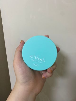 리즐리 씨슬릭 톤업 쿨링 쿠션 15g — 5점을 준 리뷰어가 2021년 7월 올린 사용 사진