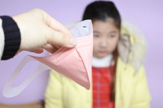 끌린에르 스포츠 귀편한 새부리형 마스크 — 5점을 준 리뷰어가 2022년 2월 올린 사용 사진