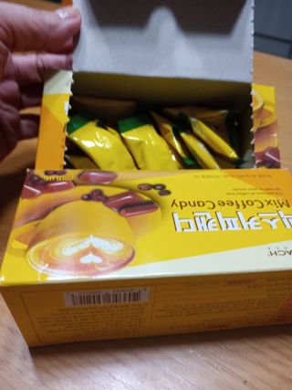 (주) 피치코리아 믹스커피캔디76g x2개입 — 5점을 준 리뷰어가 2022년 11월 올린 사용 사진