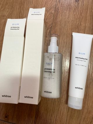 화이트리 비움 약산성 클렌징젤 ,마일드 필링젤 세트 — 3.5점을 준 리뷰어가 2021년 2월 올린 사용 사진