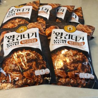 한성기업 무볼레 왕건더기 볶음밥 묵은지삼겹살 — 4.5점을 준 리뷰어가 2021년 11월 올린 사용 사진