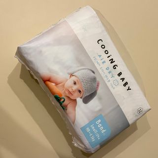 쿠잉 에어드라이  풀커버 밴드기저귀 (S/M/L) 1팩 — 5점을 준 리뷰어가 2022년 12월 올린 사용 사진
