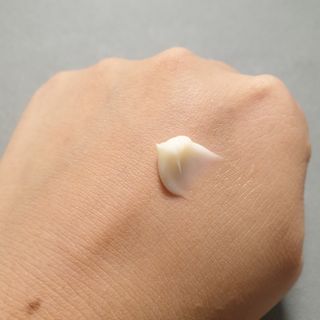 마리엔메이  이데베논 블랙베리 보습 크림 + 세럼 — 5점을 준 리뷰어가 2021년 10월 올린 사용 사진
