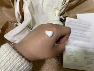 [위켄더스] 끈적임 없이 수분감을 채워주는 핸드& 바디로션 1종 랜덤발송 — 5점을 준 리뷰어가 2022년 5월 올린 사용 사진