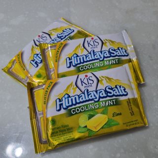 마요라 히말라야 솔트 캔디 2종-페퍼민트 맛, 라임민트 맛 — 5점을 준 리뷰어가 2023년 1월 올린 사용 사진