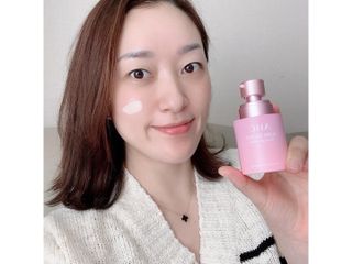 AHC 아우라 시크릿 톤업 벨벳 — 4점을 준 리뷰어가 2021년 4월 올린 사용 사진