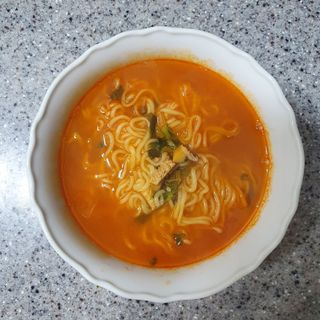 [풀무원] 자연은맛있다 정면, 백면, 홍면  세트 — 5점을 준 리뷰어가 2021년 4월 올린 사용 사진