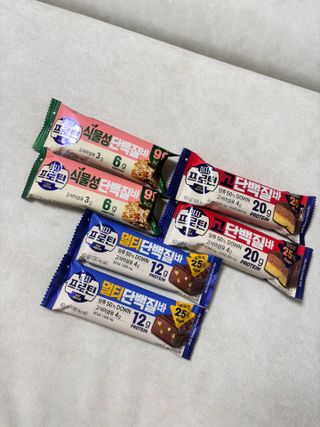 이지프로틴바 3종x각 2ea (고단백질바, 멀티단백질바, 식물성단백질바) — 5점을 준 리뷰어가 2024년 2월 올린 사용 사진