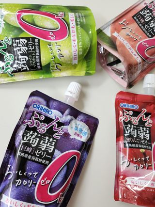 ORIHIRO 오리히로 곤약젤리 제로칼로리 130g 4종 4팩(맛별로 1팩씩) — 5점을 준 리뷰어가 2023년 3월 올린 사용 사진
