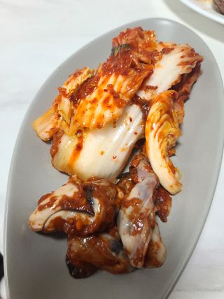 셰프애찬 별미김치 굴겉절이 1kg — 5점을 준 리뷰어가 2022년 12월 올린 사용 사진