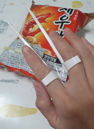 칩스틱 과자젓가락 게이밍젓가락 2ea / KC인증 식품용 — 5점을 준 리뷰어가 2021년 10월 올린 사용 사진