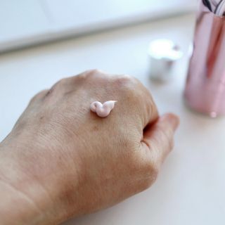 리엔케이 핑크 볼륨 래디언스 컬러크림 에디션 — 5점을 준 리뷰어가 2023년 11월 올린 사용 사진