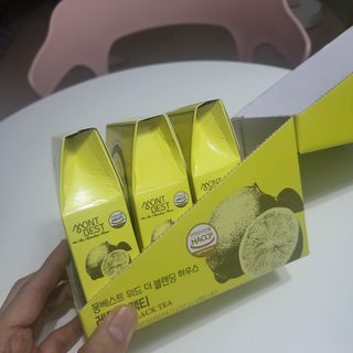 몽베스트 위드더 블랜딩 하우스 _레몬 블랙티 — 5점을 준 리뷰어가 2022년 12월 올린 사용 사진