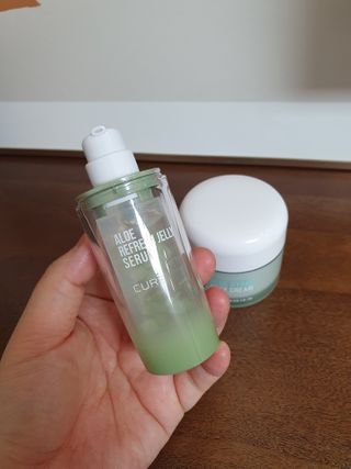 김정문알로에 큐어 큐어 알로에 리프레쉬 젤리 세럼, 큐어 알로에 하이드로 젤리 크림 — 5점을 준 리뷰어가 2021년 2월 올린 사용 사진