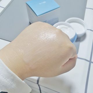 Dr.느루벗 느루벗 모이스쳐 24 크림 — 5점을 준 리뷰어가 2021년 2월 올린 사용 사진