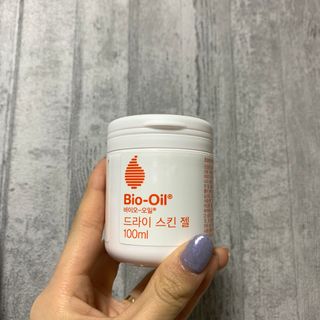 바이오오일 [바이오-오일] 드라이 스킨 젤 100ml — 5점을 준 리뷰어가 2021년 12월 올린 사용 사진