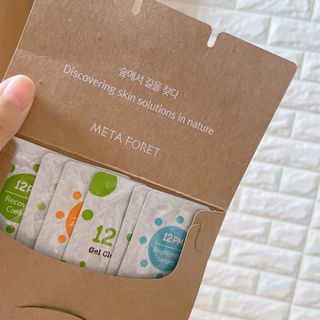 메타포레 12PM  카밍 선스크린 — 4.5점을 준 리뷰어가 2021년 7월 올린 사용 사진