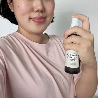 [후르디아] 묻어남NO 비건 메이크업 픽서 — 5점을 준 리뷰어가 2021년 10월 올린 사용 사진