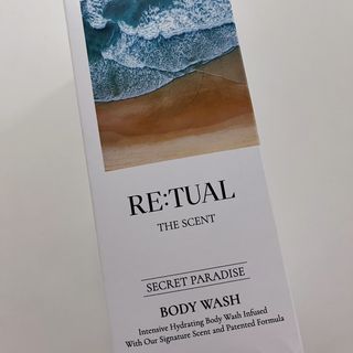 레츄얼 더 센트 바디워시 시크릿 파라다이스(500ml) — 5점을 준 리뷰어가 2022년 6월 올린 사용 사진