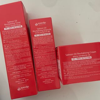 아이앤립 / EYENLIP 아이앤립 연어오일 리바이탈라이징 토너+앰플+크림 3종 세트 — 5점을 준 리뷰어가 2021년 8월 올린 사용 사진