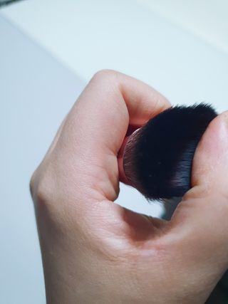[툴앤썸] 메이크업 브러시로 바르고 호빵 스펀지로 클렌징하는 A-Z 뷰티툴 5종 — 5점을 준 리뷰어가 2021년 1월 올린 사용 사진