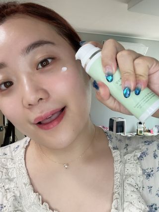술람미네이처 자연주의 화장품ㅣ속보습 충전 + 민감/트러블 피부 진정 - 알로에 듬뿍 수분 크림 50ml — 5점을 준 리뷰어가 2022년 6월 올린 사용 사진