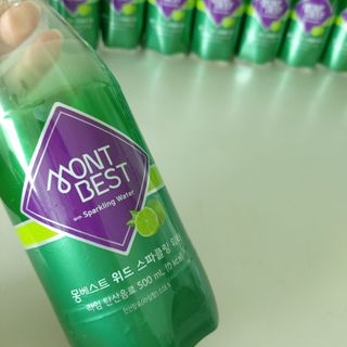 몽베스트 Montbest with Sparkling water Lime20병 — 5점을 준 리뷰어가 2023년 2월 올린 사용 사진