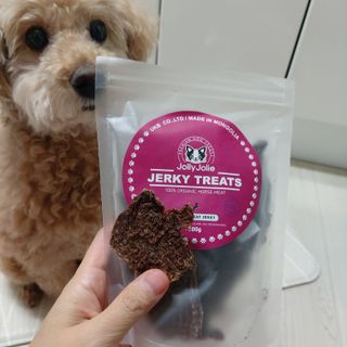 [졸리졸리] 말고기 육포 간식 (HORSE MEAT JERKY) — 5점을 준 리뷰어가 2023년 1월 올린 사용 사진