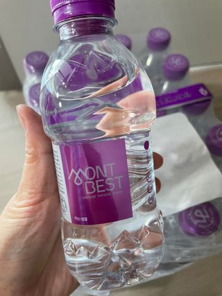 몽베스트 [MONTBEST] 330mL 20병 — 5점을 준 리뷰어가 2022년 4월 올린 사용 사진