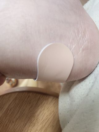 3M 넥스케어 물집방지쿠션테이프 1매 + 물집방지패드 10매 — 4점을 준 리뷰어가 2024년 4월 올린 사용 사진