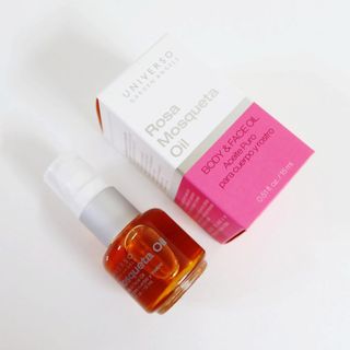 유니베르소 로즈힙 오일 15ml — 5점을 준 리뷰어가 2021년 5월 올린 사용 사진