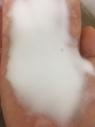 MF프리 [닥터문] 유산균 락토케어 질경초 여성청결제 200ml (폼타입) — 3.5점을 준 리뷰어가 2022년 7월 올린 사용 사진