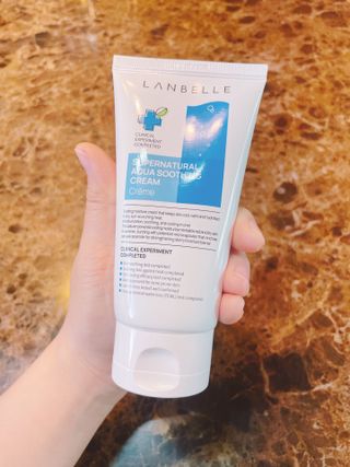 랑벨 수퍼내츄럴 아쿠아 수딩 크림 100ml — 5점을 준 리뷰어가 2022년 4월 올린 사용 사진