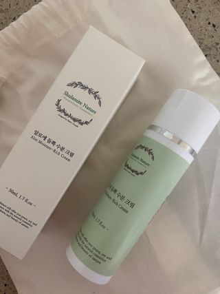술람미네이처 자연주의 화장품ㅣ속보습 충전 + 민감/트러블 피부 진정 - 알로에 듬뿍 수분 크림 50ml — 5점을 준 리뷰어가 2022년 6월 올린 사용 사진