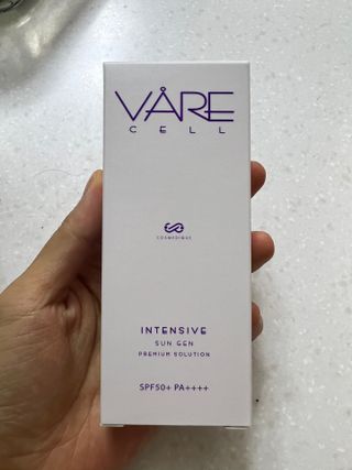 바르셀 톤업 무기자차 자외선차단제 순한 선크림 인텐시브 선 젠 50ml — 5점을 준 리뷰어가 2021년 11월 올린 사용 사진