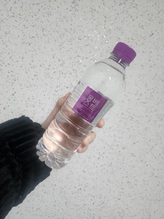 몽베스트 [MONTBEST]위드어스 500mL 20병 — 5점을 준 리뷰어가 2024년 3월 올린 사용 사진