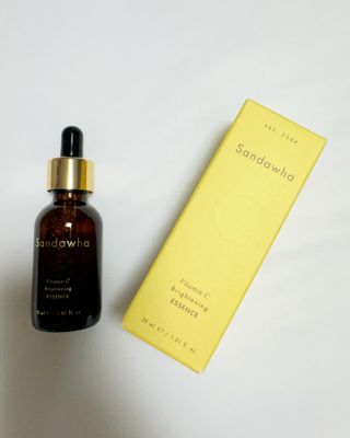 스킨큐어 산다화 비타민c 화이트닝 에센스 30ml — 5점을 준 리뷰어가 2024년 1월 올린 사용 사진