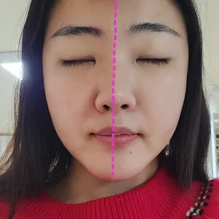 웰피아생활건강 웰피아마스커버_올인원커버쿠션(21호, 23호) — 5점을 준 리뷰어가 2023년 2월 올린 사용 사진